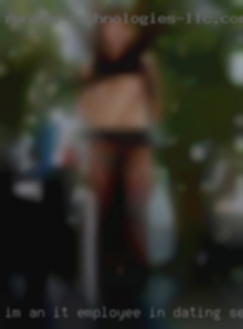 Im an IT employee in dating seattle area.